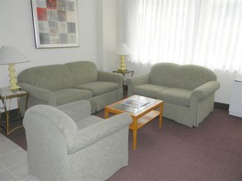 The Esplanade Hotel White Plains Zewnętrze zdjęcie